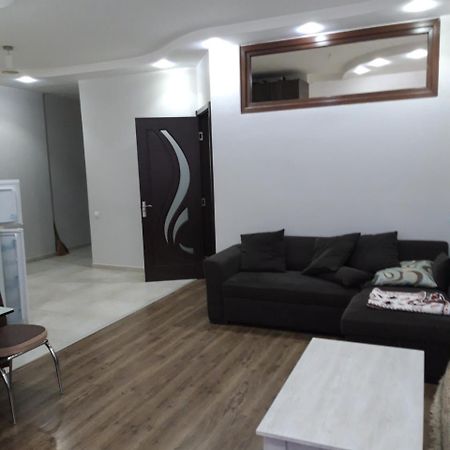 Mari Apartment Batumi Exterior photo