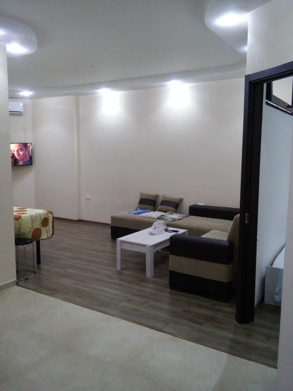 Mari Apartment Batumi Exterior photo