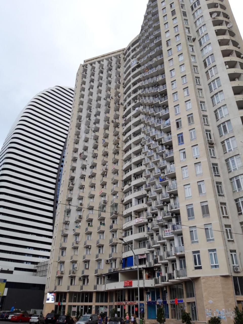 Mari Apartment Batumi Exterior photo